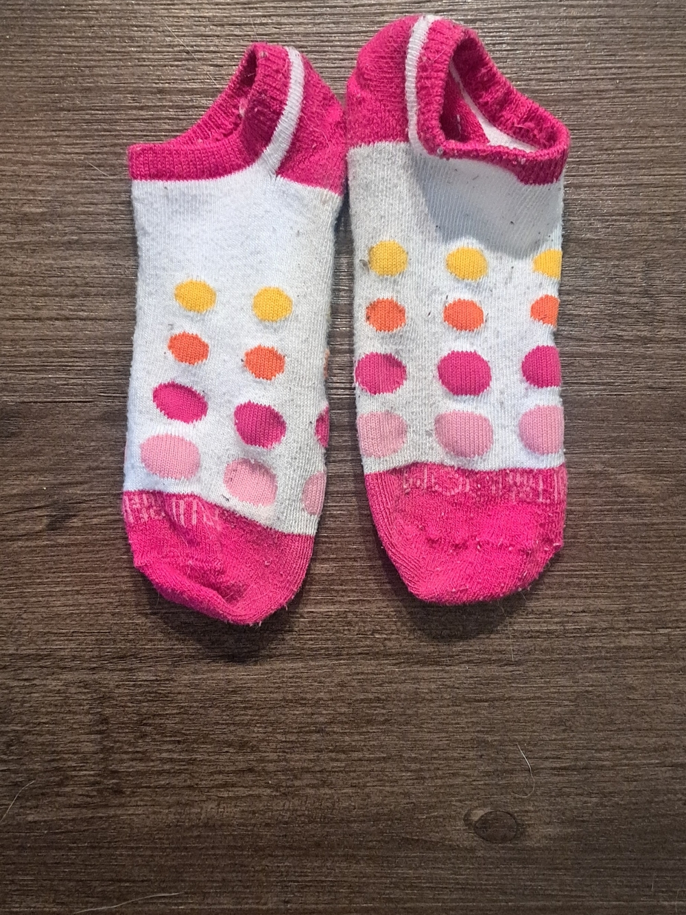 Fruit of the Loom White No-Show Socks with Pink Trim and Multicolor Dots